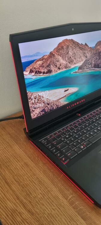 WhatsApp Image 2022-09-09 at 17.11.20(1).jpeg