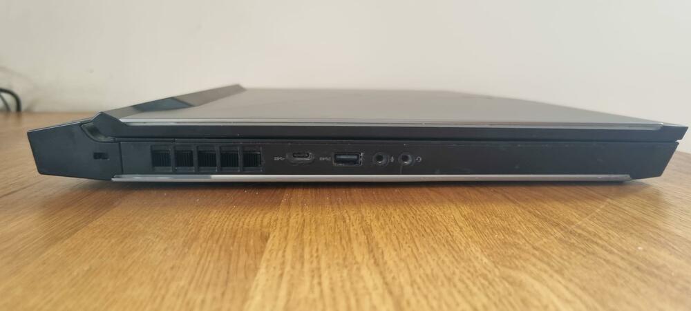 WhatsApp Image 2022-09-09 at 17.11.19(1).jpeg