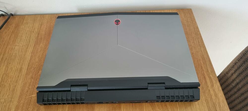 WhatsApp Image 2022-09-09 at 17.11.20.jpeg